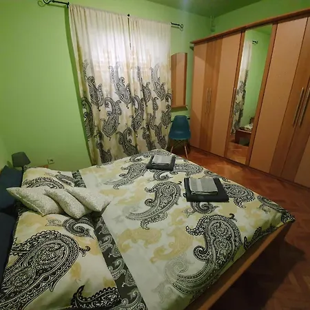Apartment Ivaana Mit Privatparkplatz
