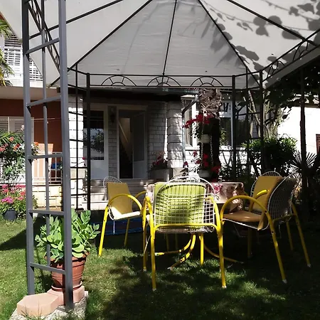 Ivaana Apartmán